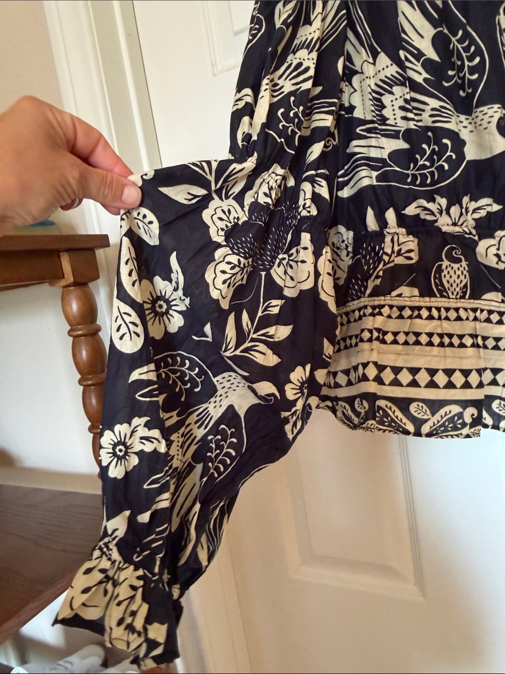 FARM Rio Black and Cream Botanical Bird Print Blouse - Picture 5 of 10